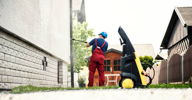 Professional Pressure Washing Services in Blountstown, FL